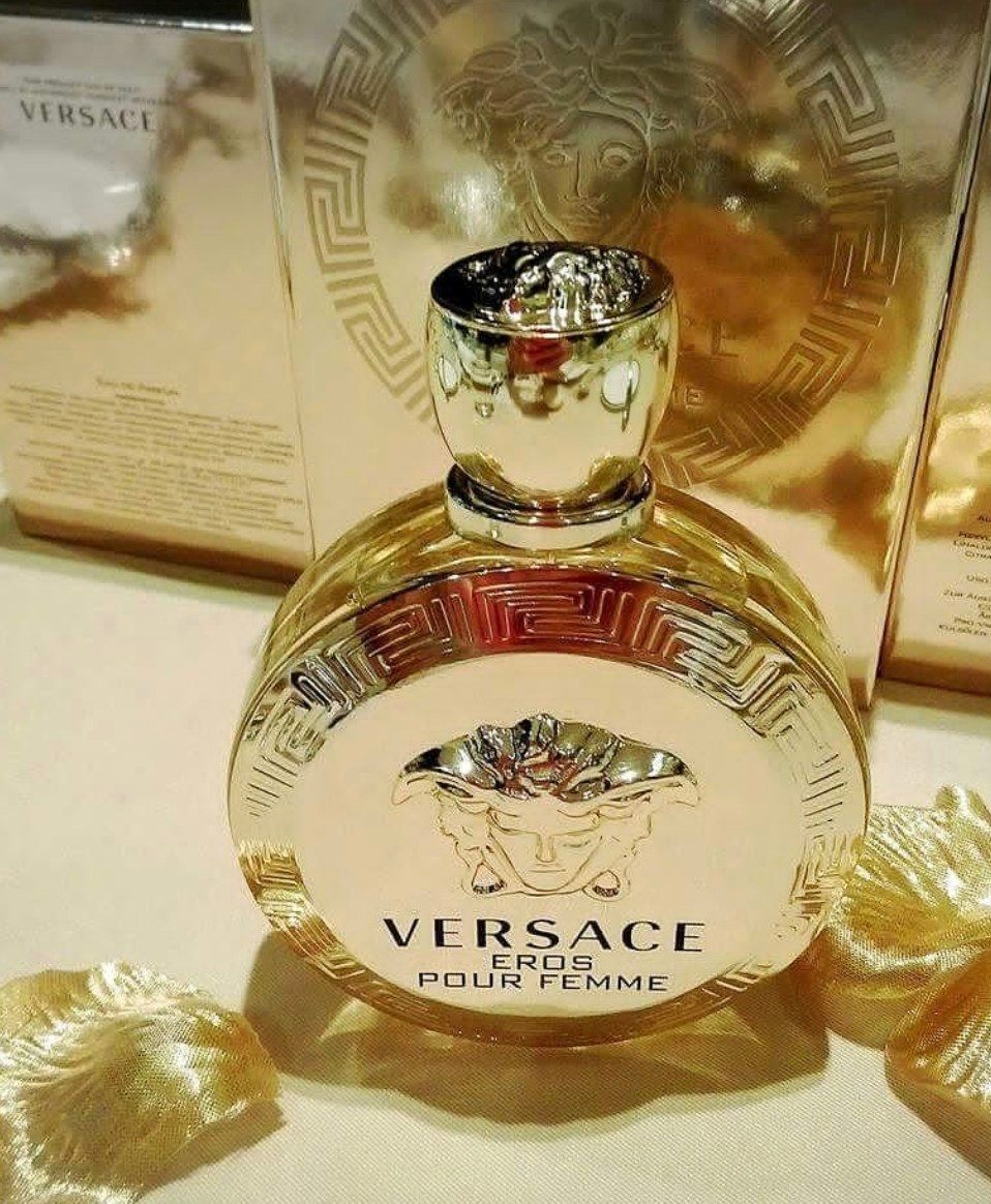 Versace 👸🇲🇾full versace pour femme vàng edp
