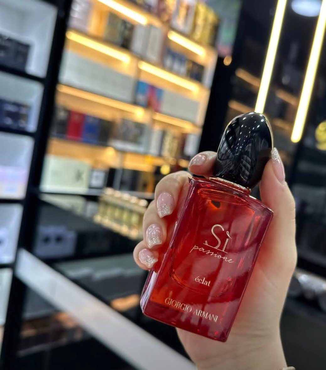 GIORGIO ARMANI 🇻🇳👸full 100ml Si Eclat