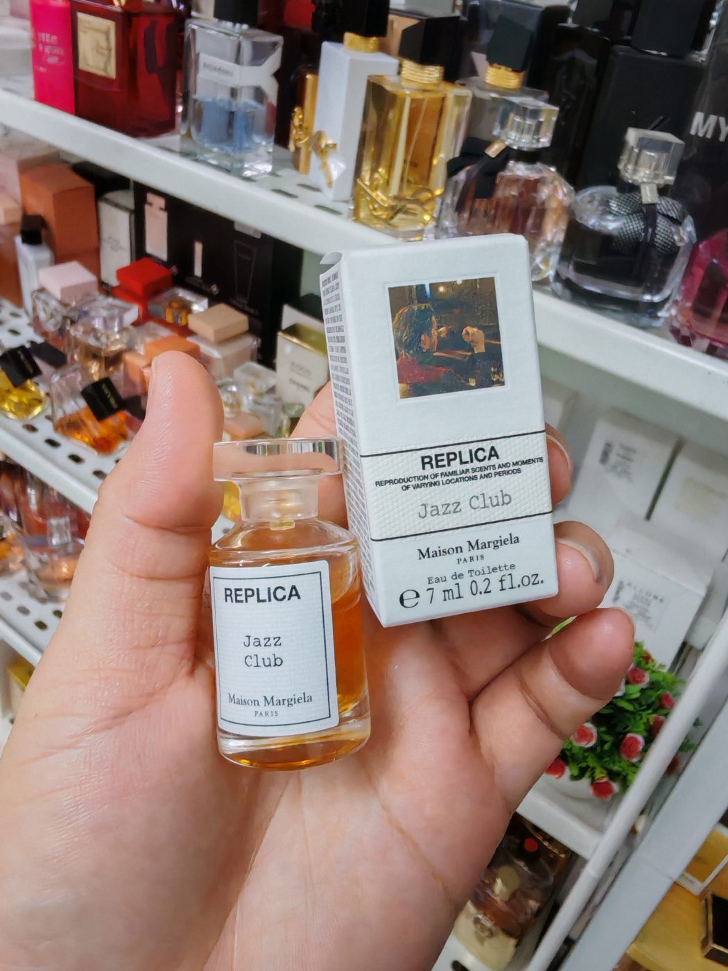 Replica 🇲🇾👨⚕️mini Replica jazz club edp